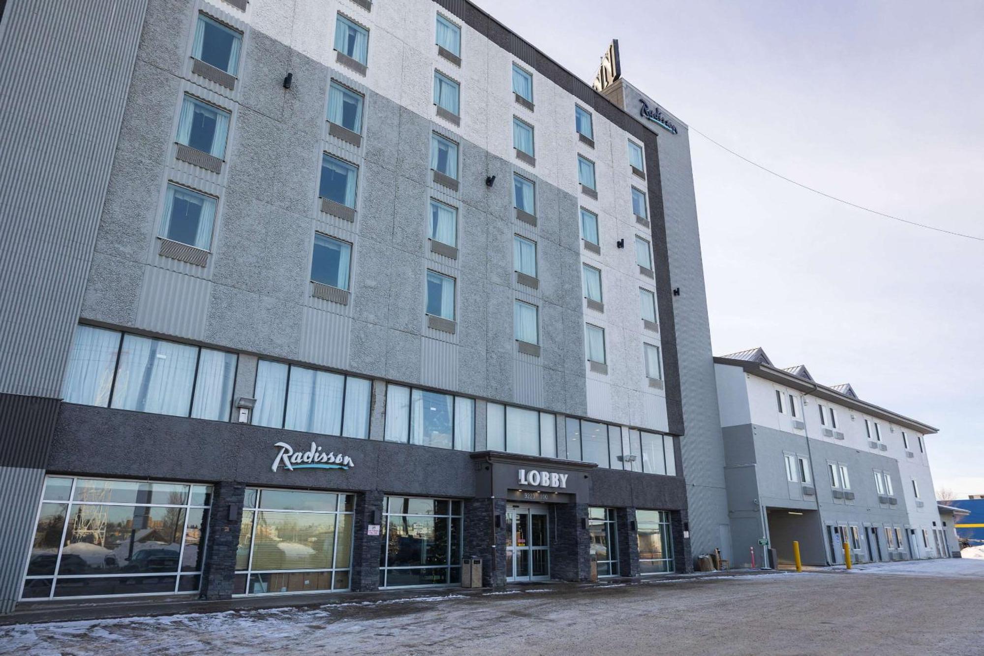 Radisson Hotel Fort St John Fort St. John Exterior foto